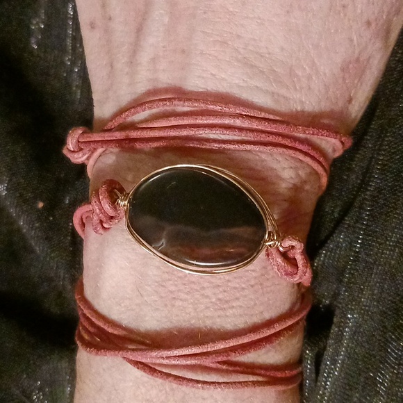 Leather & Black Agate Necklace or Multiwrap Bracelet - Picture 6 of 6